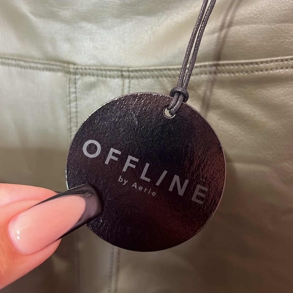 OFFLINE by Aerie Real Luxe High-Waisted Faux Leather Leggings (Olive) - NWT - Picture 6 of 6
